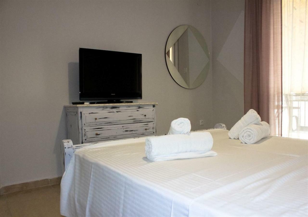 Liby'S Luxury Apartmemt Kavala Exterior photo